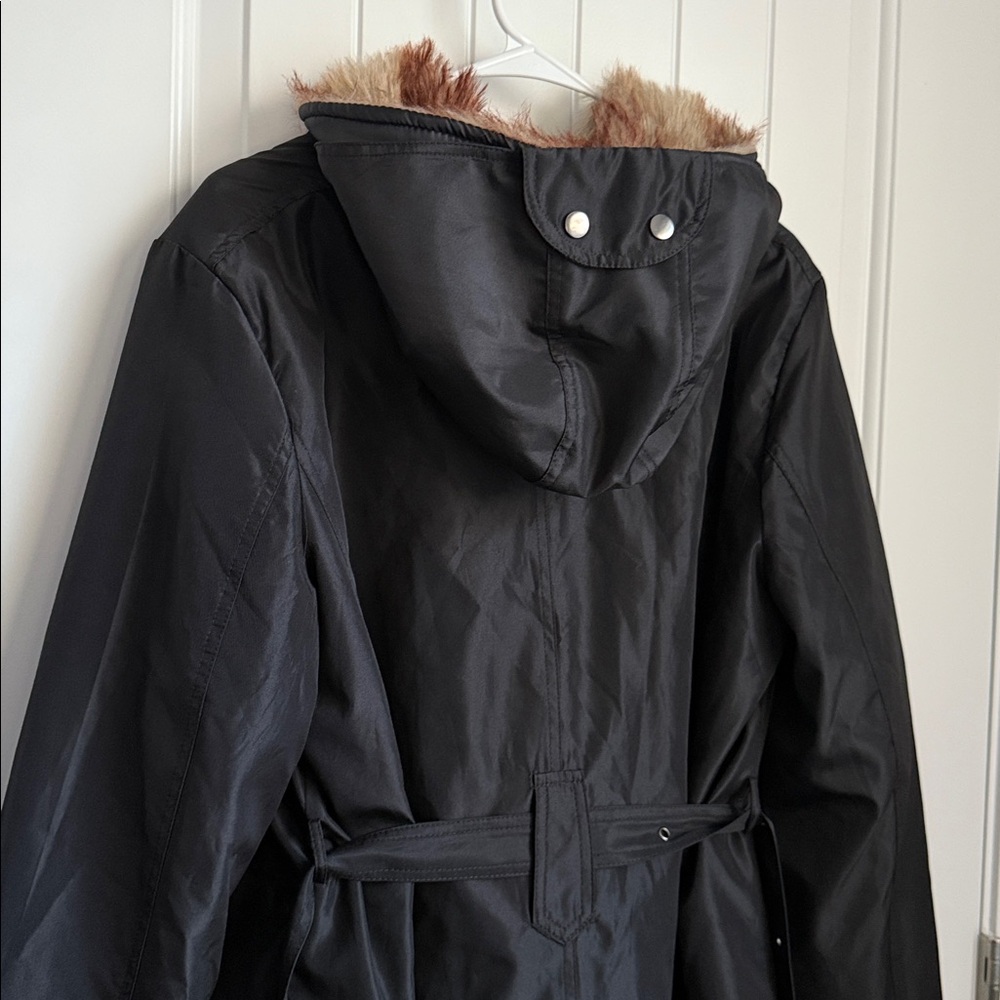 2 Piece Fur Rain Coat - Picture 6 of 12